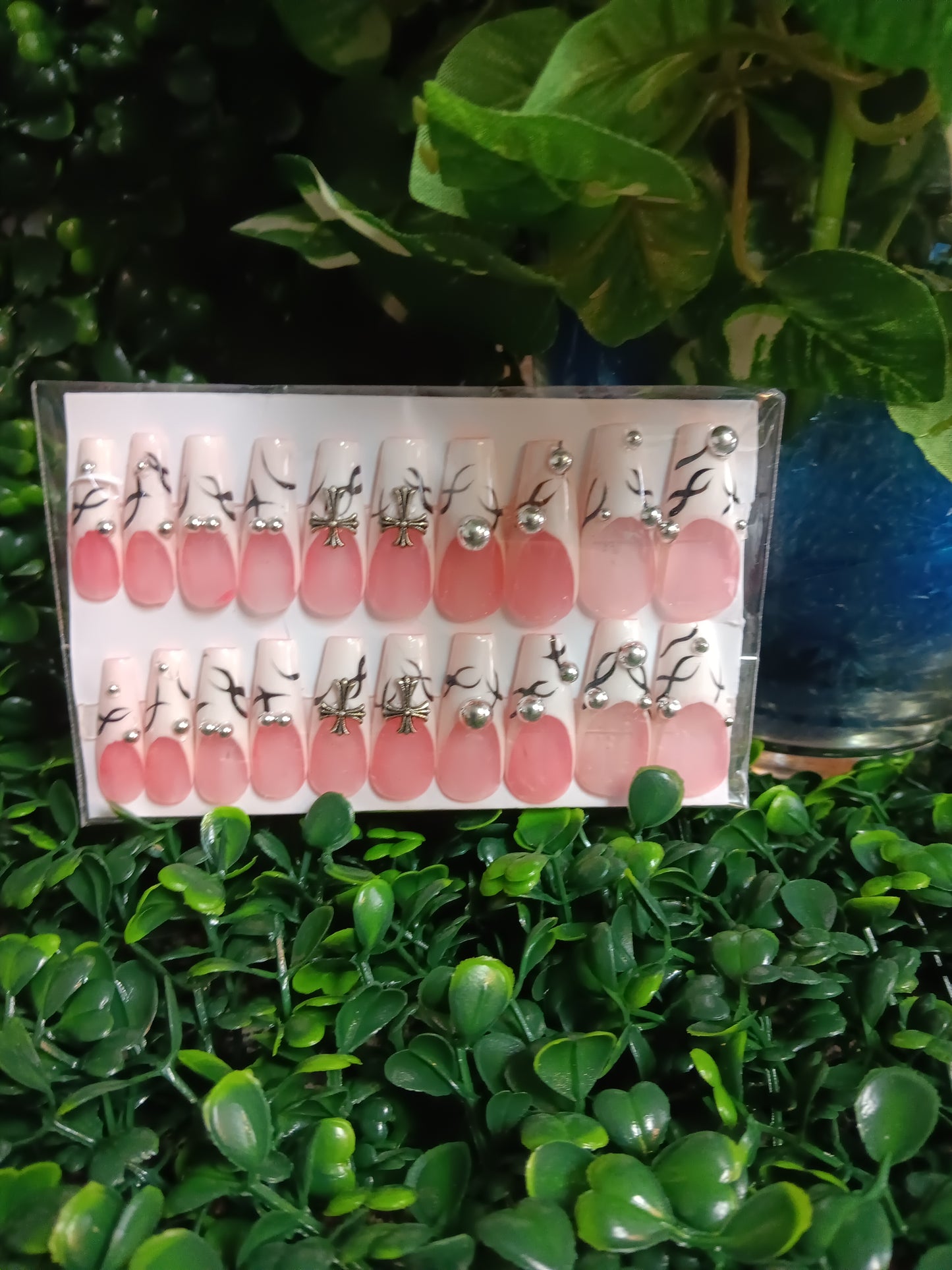 Y2k French Tip white Press-on nails